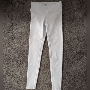 Alo White Yoga Leggings